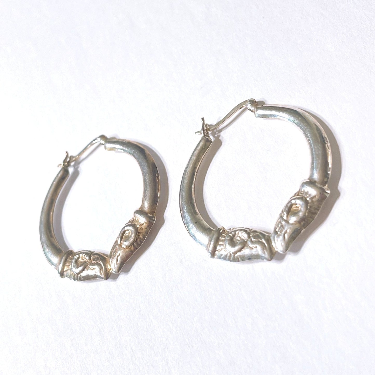 Vintage Sterling Silver Double Facing Rams Hoop Earrings L