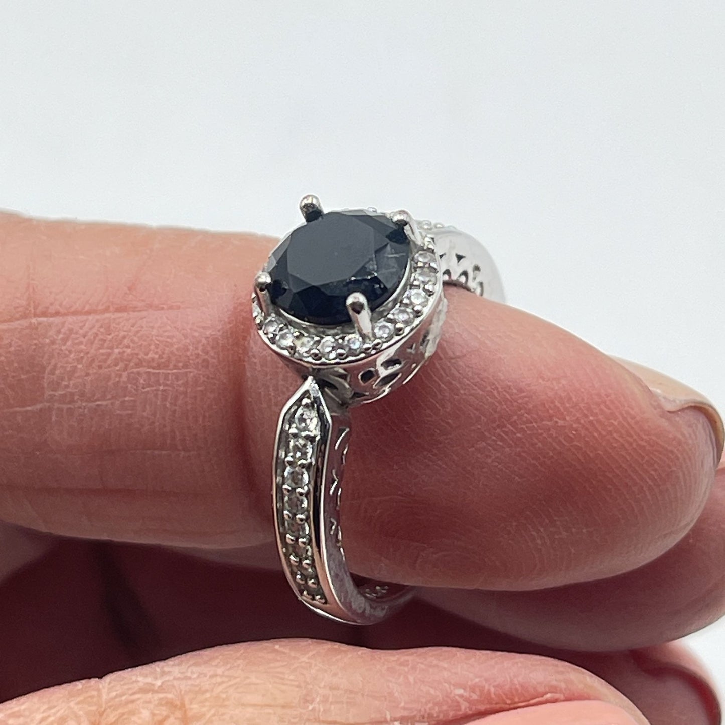 925 Sterling Silver Black Stone Ring With White Accents