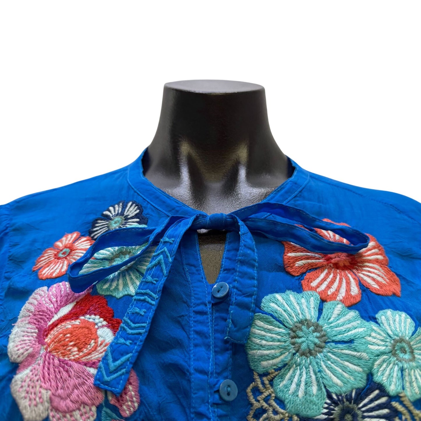 Johnny Was Blue Floral Embroidered Blouse With Long Sleeves Size L