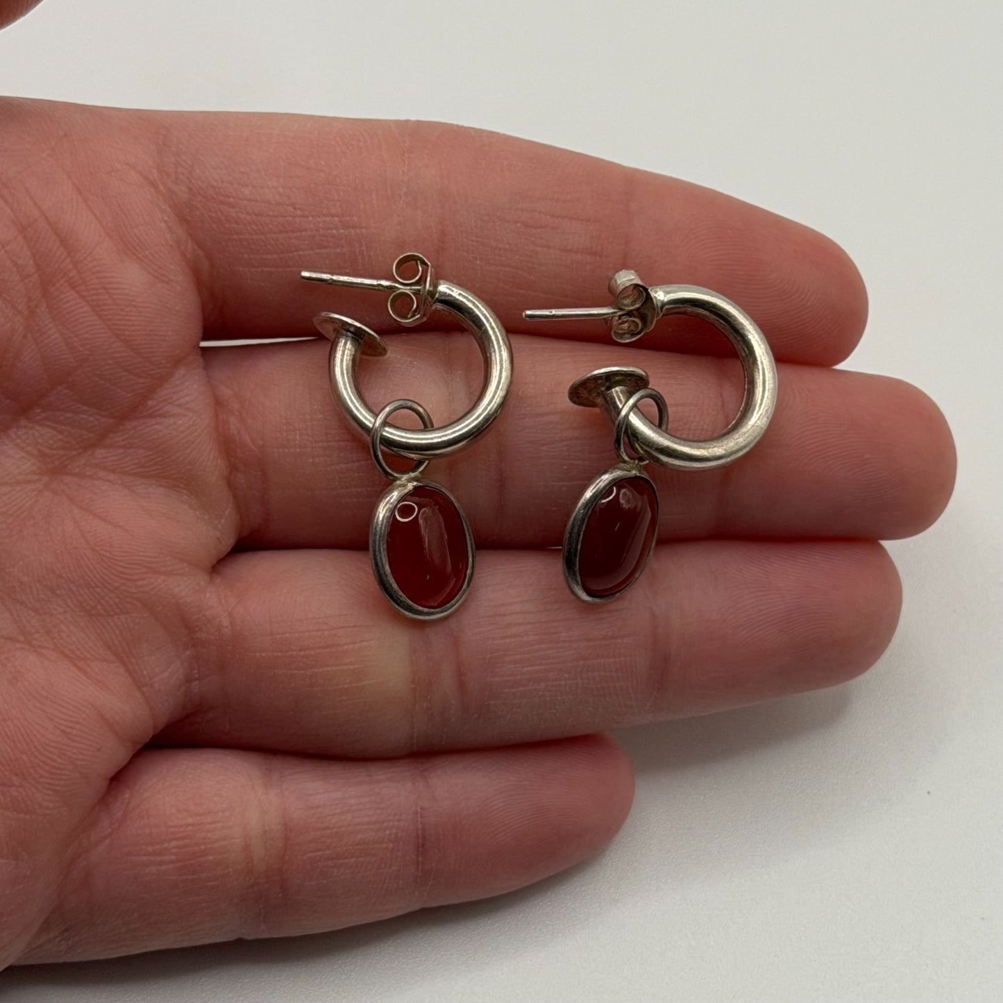 Thailand 925 Sterling Silver Hoop Earrings With Red Stone