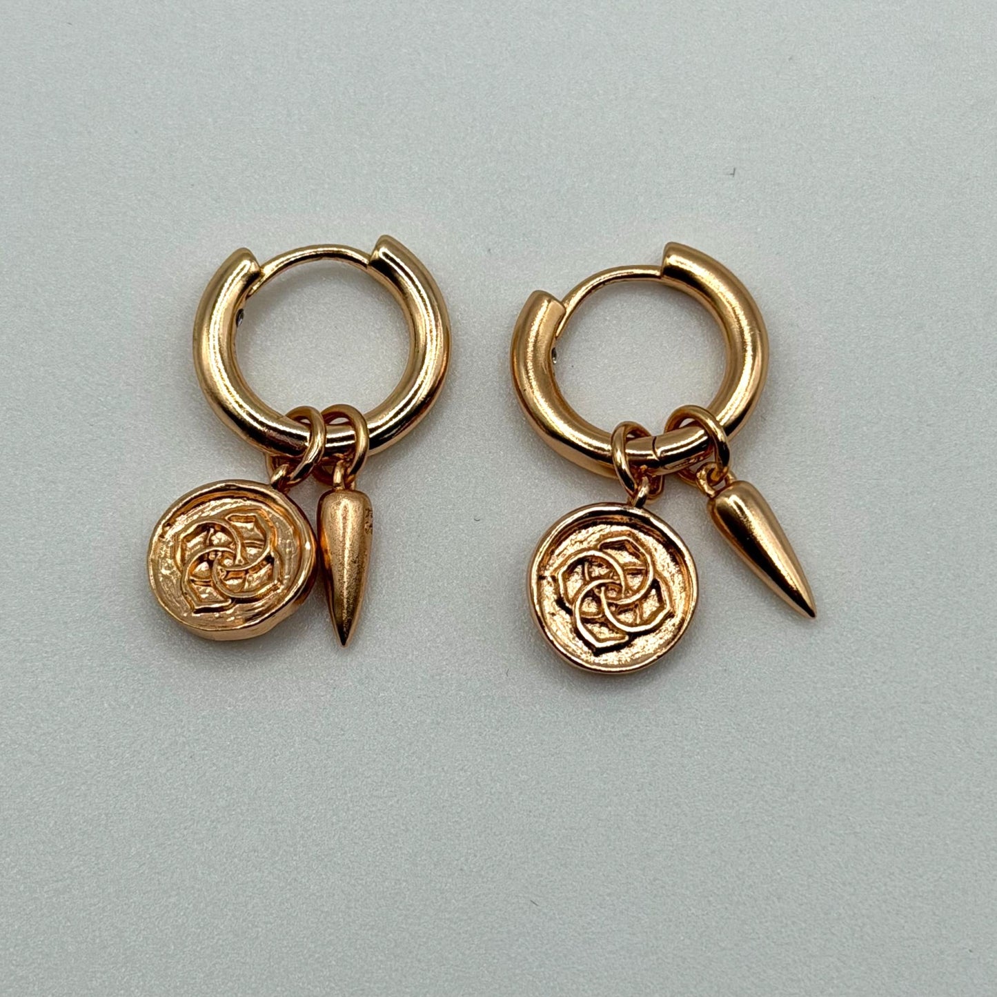 Kendra Scott Rose Gold Dira Convertible Coin Huggie Charm Hoop Earrings