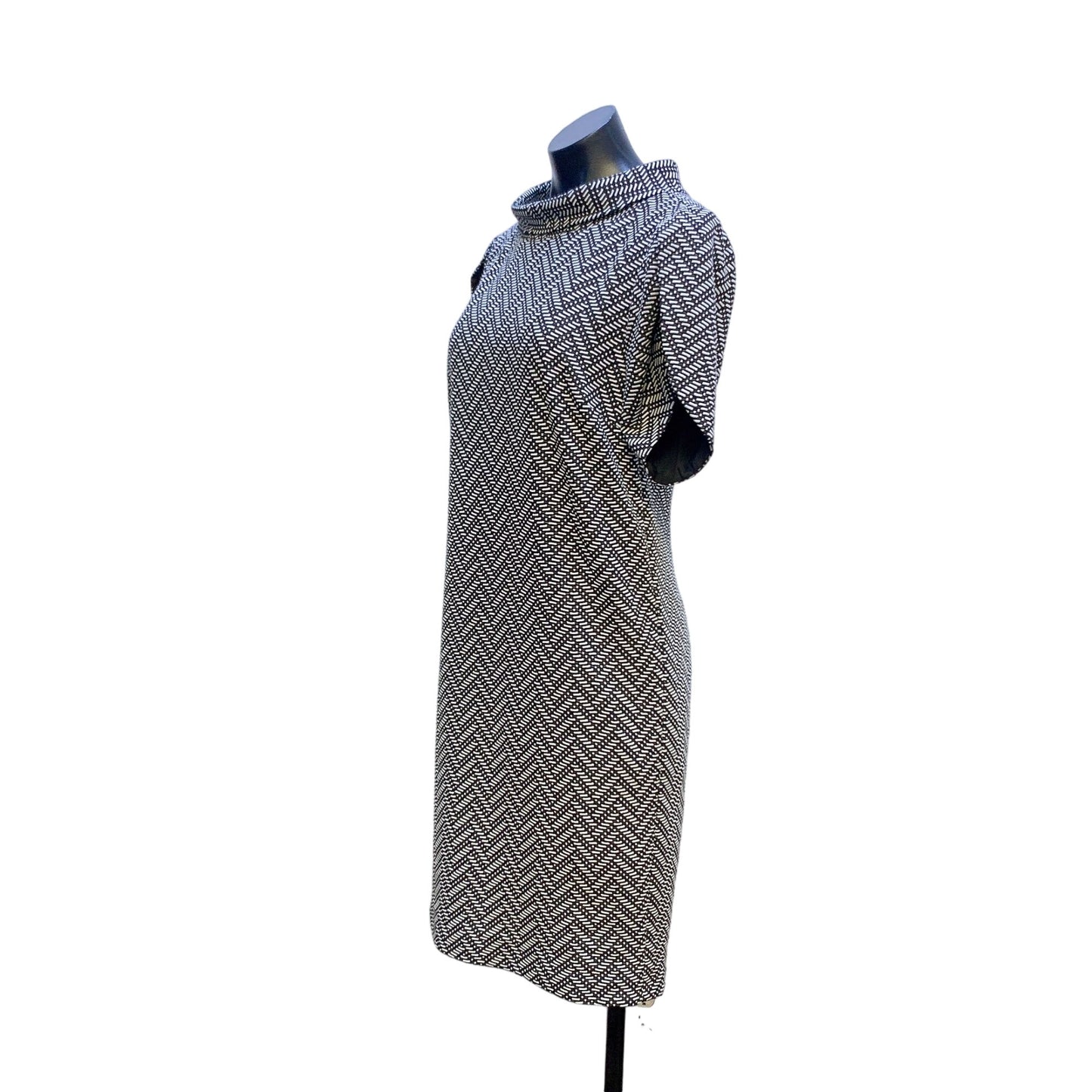 Trina Turk Houndstooth Textured Shift Dress Size 10 Black & White