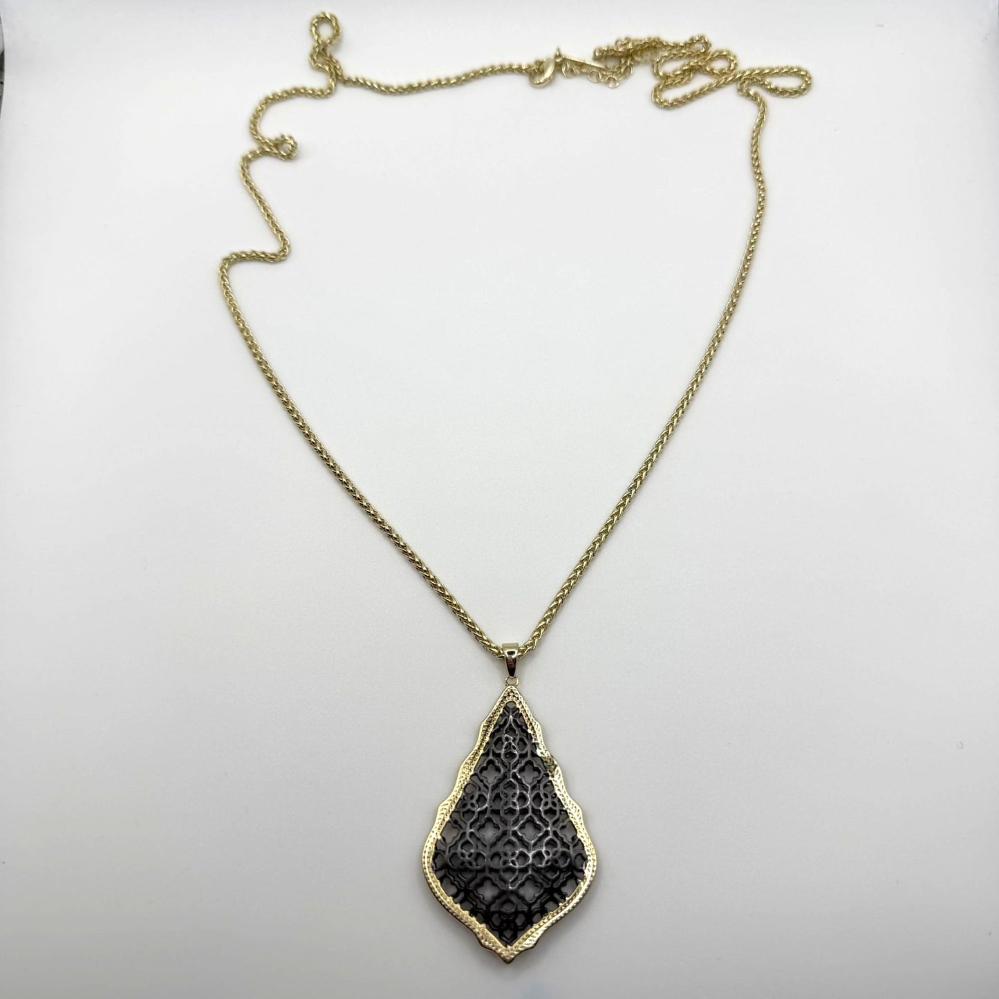 Kendra Scott Aiden Gold-Tone Necklace With Black Filigree Design