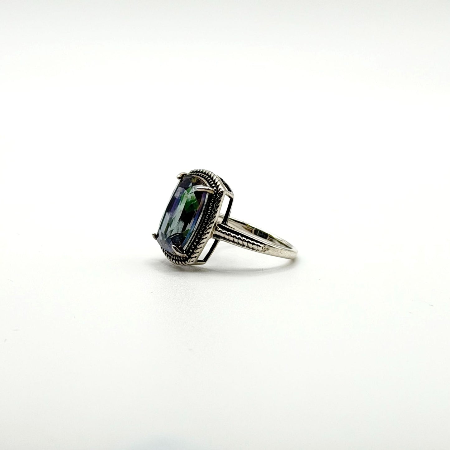 925 Sterling Silver Amethyst Ring Size 8.5