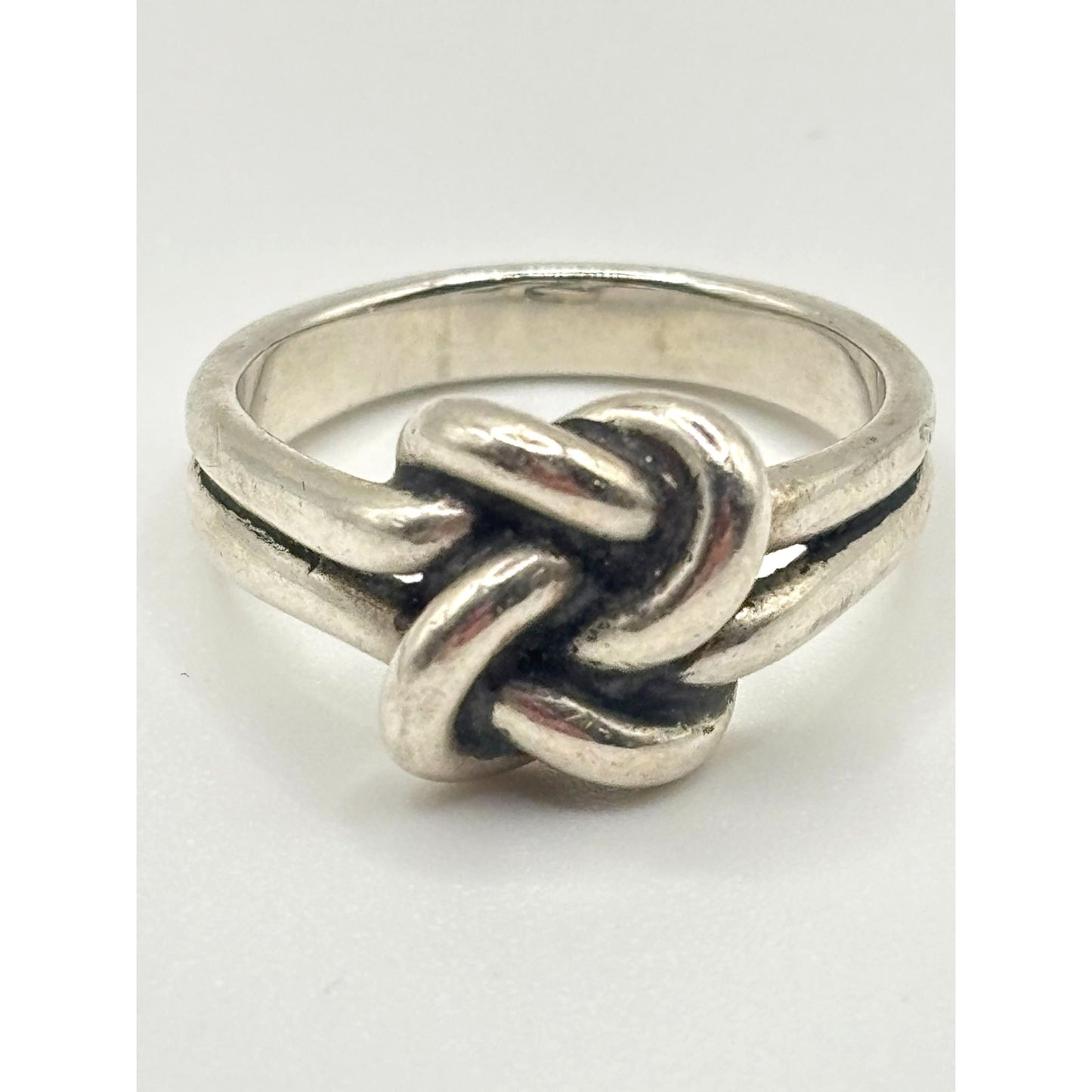 James Avery 925 Sterling Silver Rare Retired Love Knot Ring Size 9