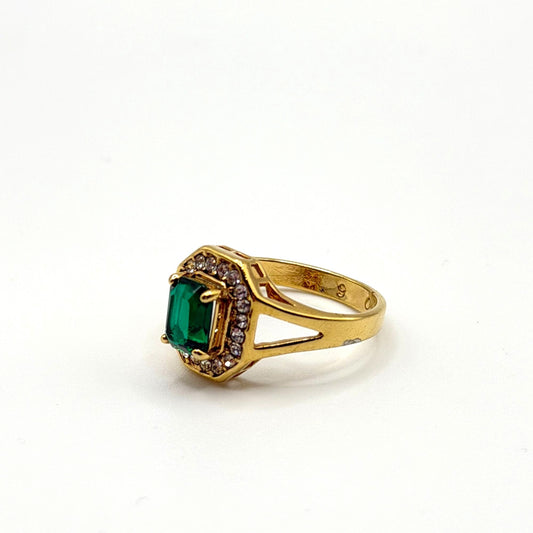 Gold Tone Ring With Emerald Green Stone Size 9