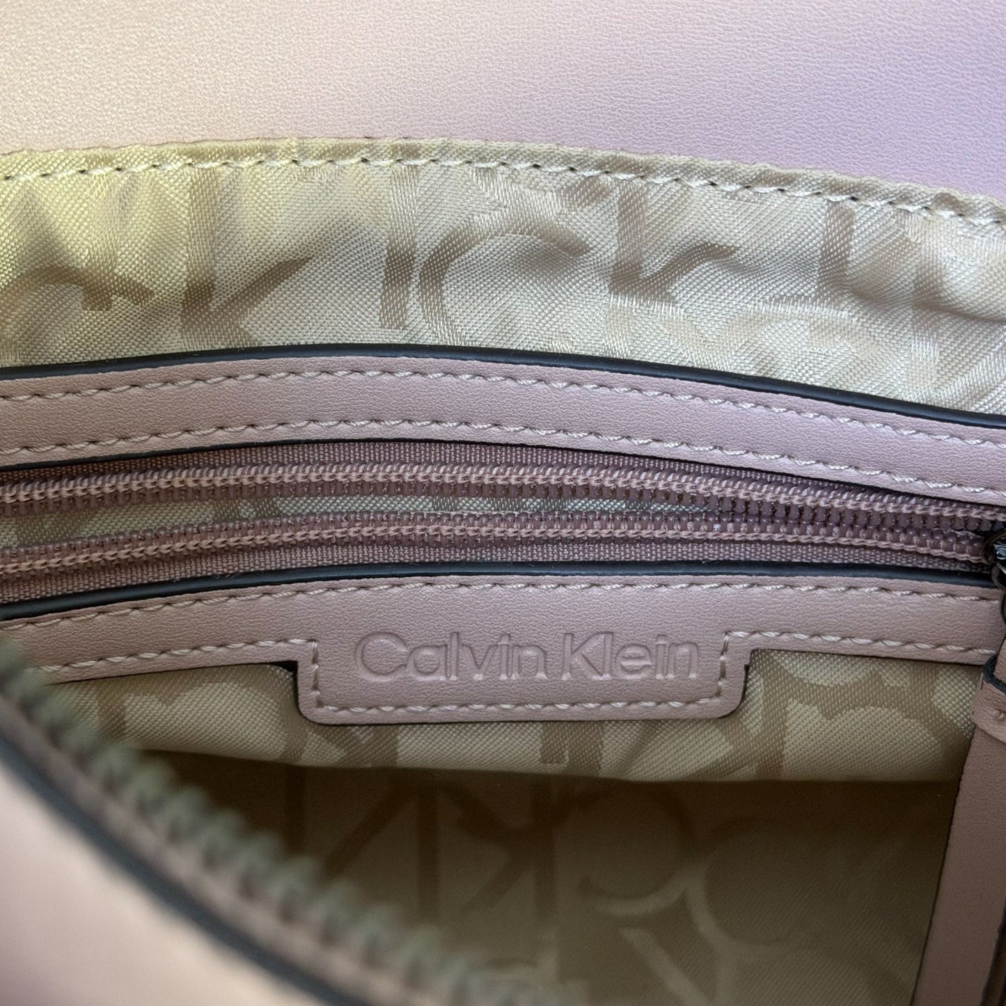 Calvin Klein Monogram Tote Bag With Adjustable Strap In Pink & Gray