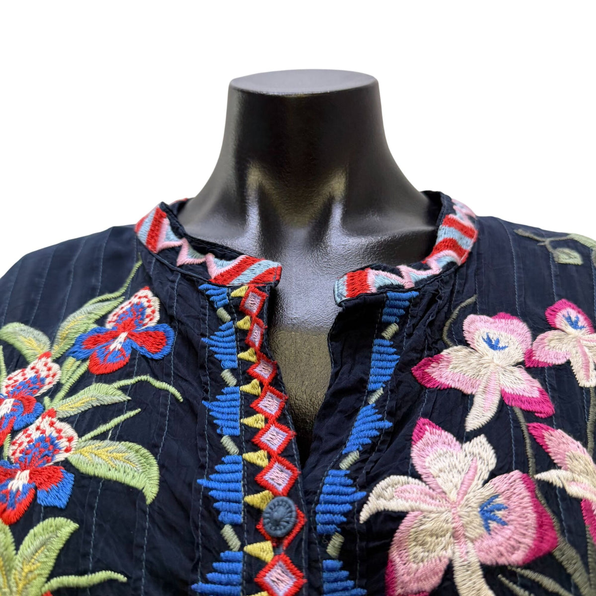 Johnny Was Embroidered Navy Floral Tunic Blouse 2XL