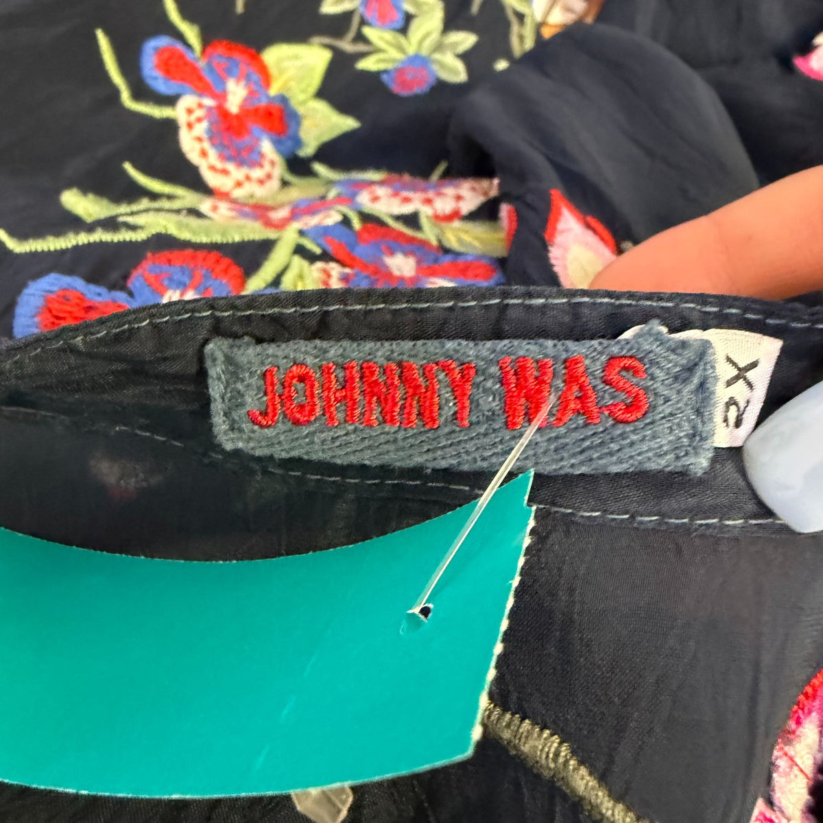 Johnny Was Embroidered Navy Floral Tunic Blouse 2XL