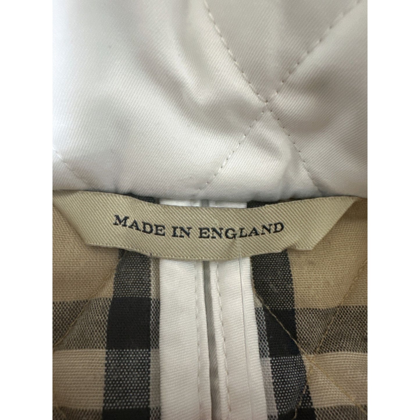 Burberry Quilted Jacket w/Plaid Lining & Zip Closure Ivory S