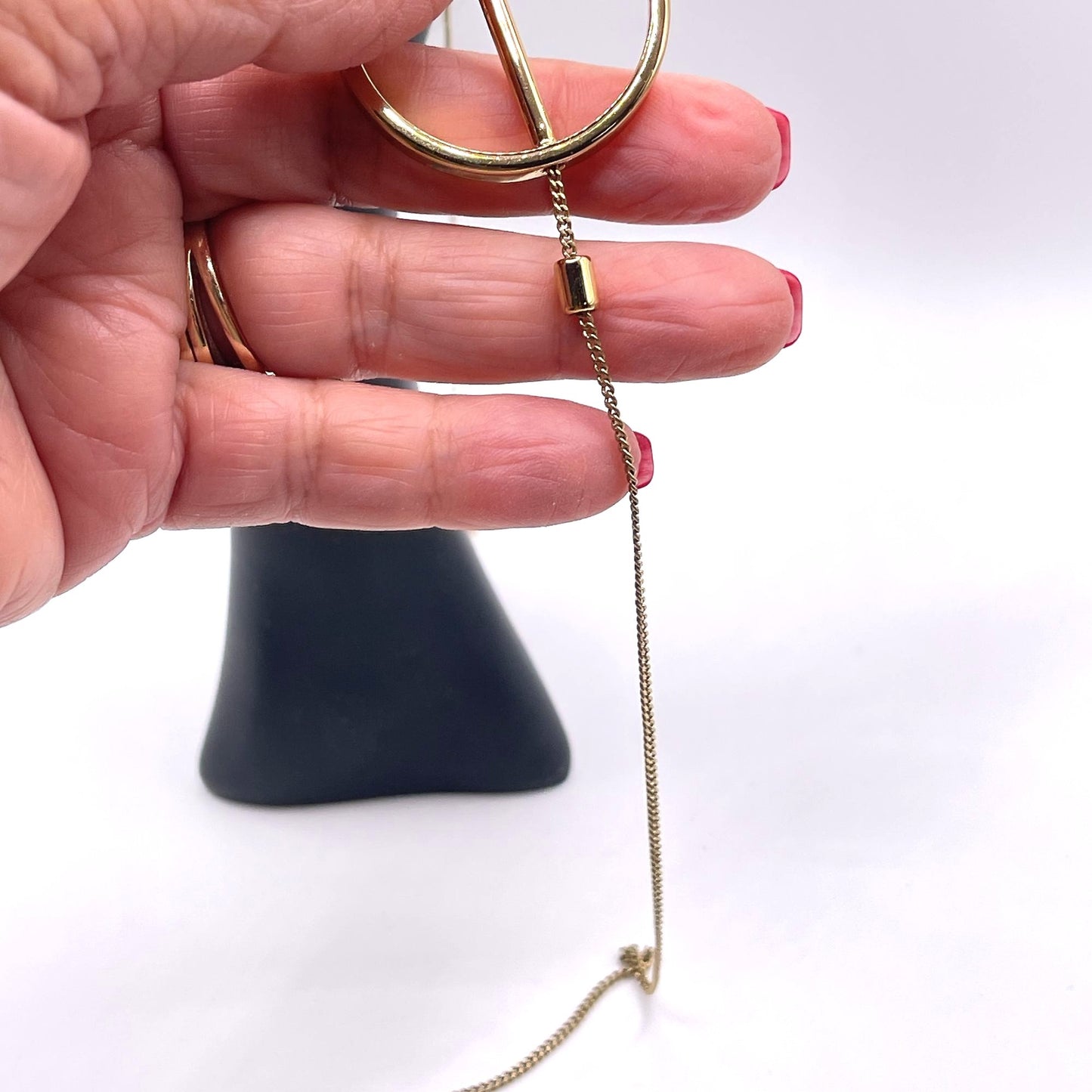 Jenny Bird Gold Circle Lariat Necklace Adjustable Chain Bar Pendant Modern Minimalist