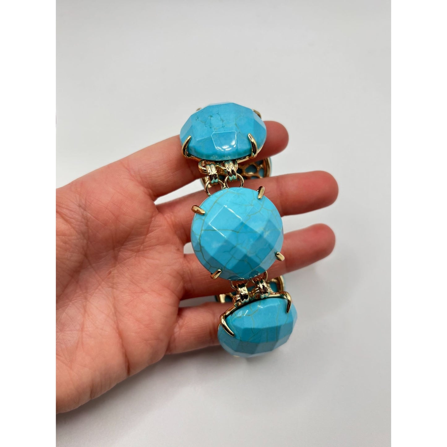 Kendra Scott Chunky Turquoise Cassie Bracelet With Gold Tone Accents
