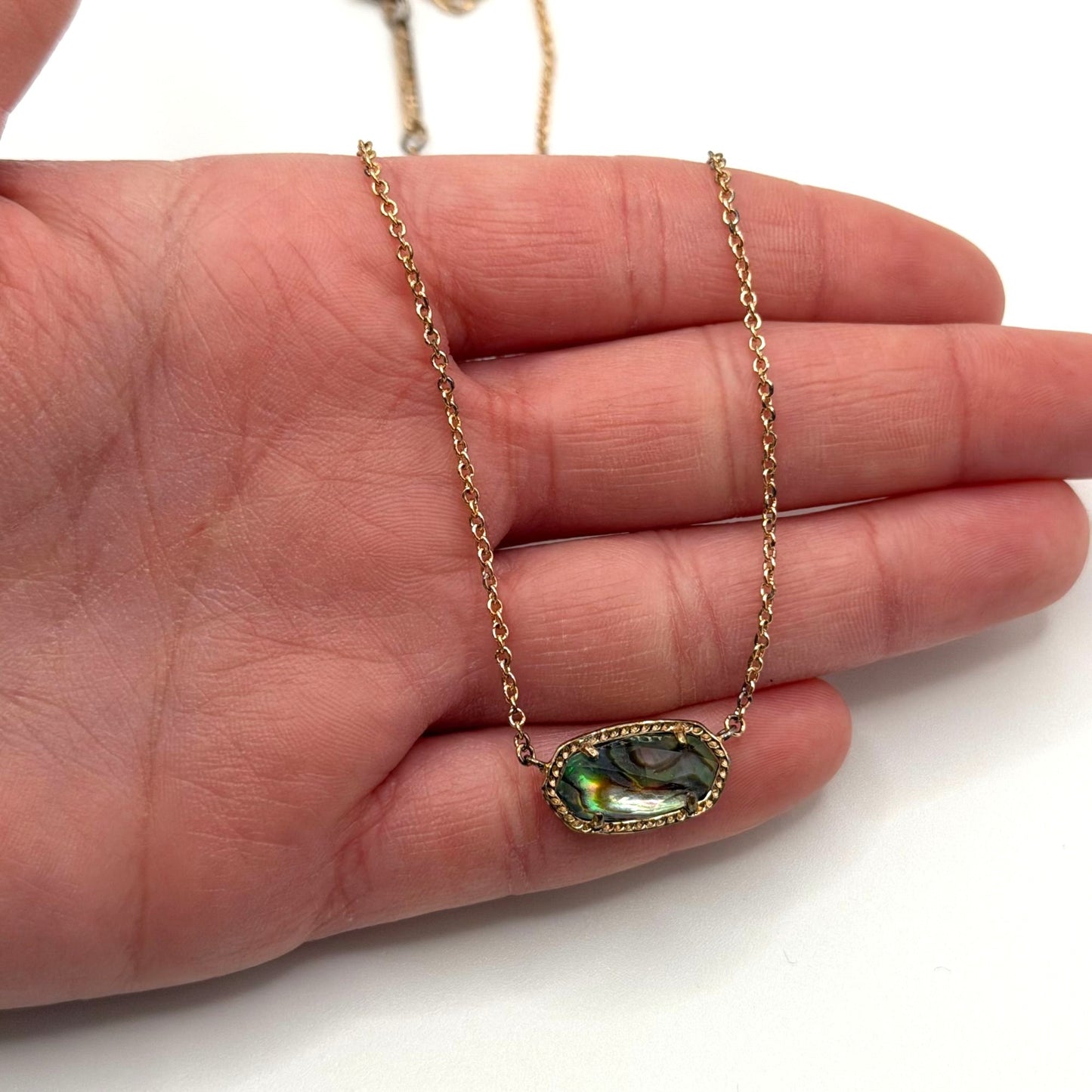 Kendra Scott Abalone Shell Pendant Necklace In Gold-Tone With Adjustable Chain 16"-18"