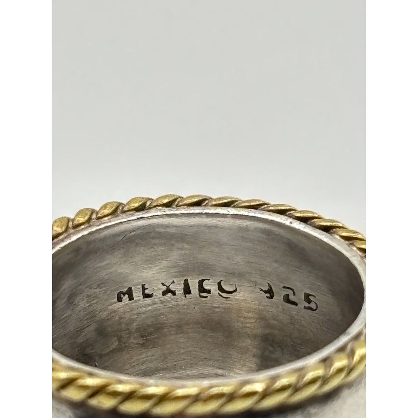 Two-Tone Twisted Rope Edge Sterling Silver Band Ring Mexico 925
