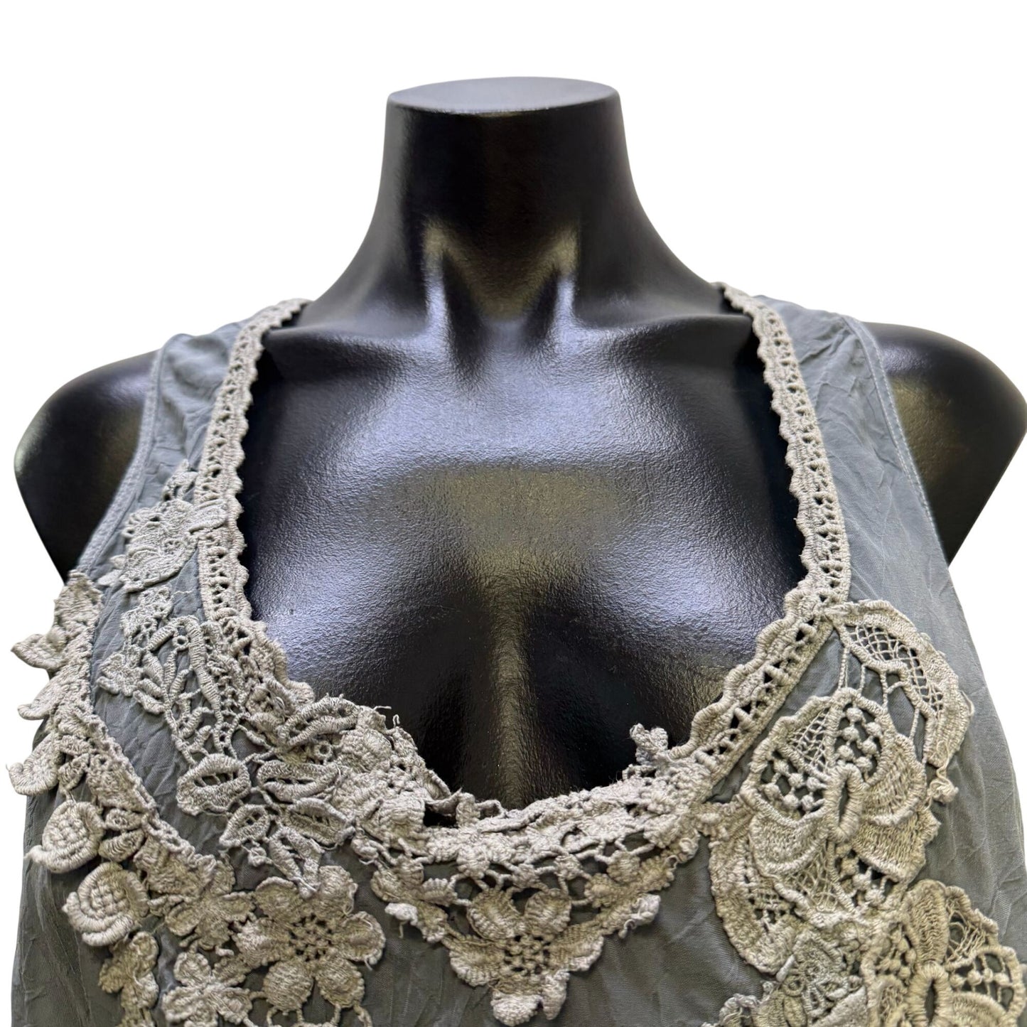 Johnny Was Lace-Trimmed Gray Tank Top With Floral Crochet Details M