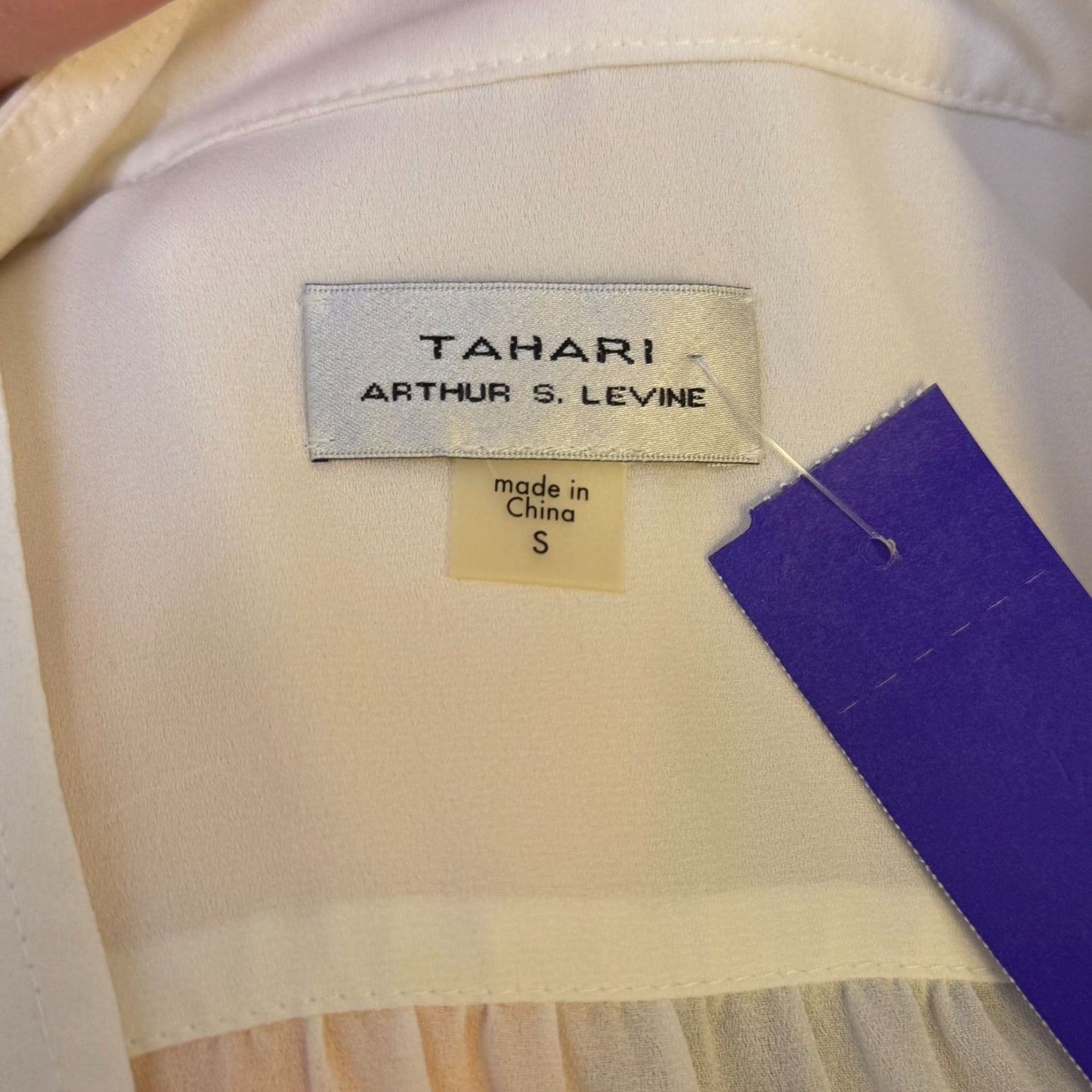 Tahari Arthur S. Levine White Pleated Sleeve Blouse S