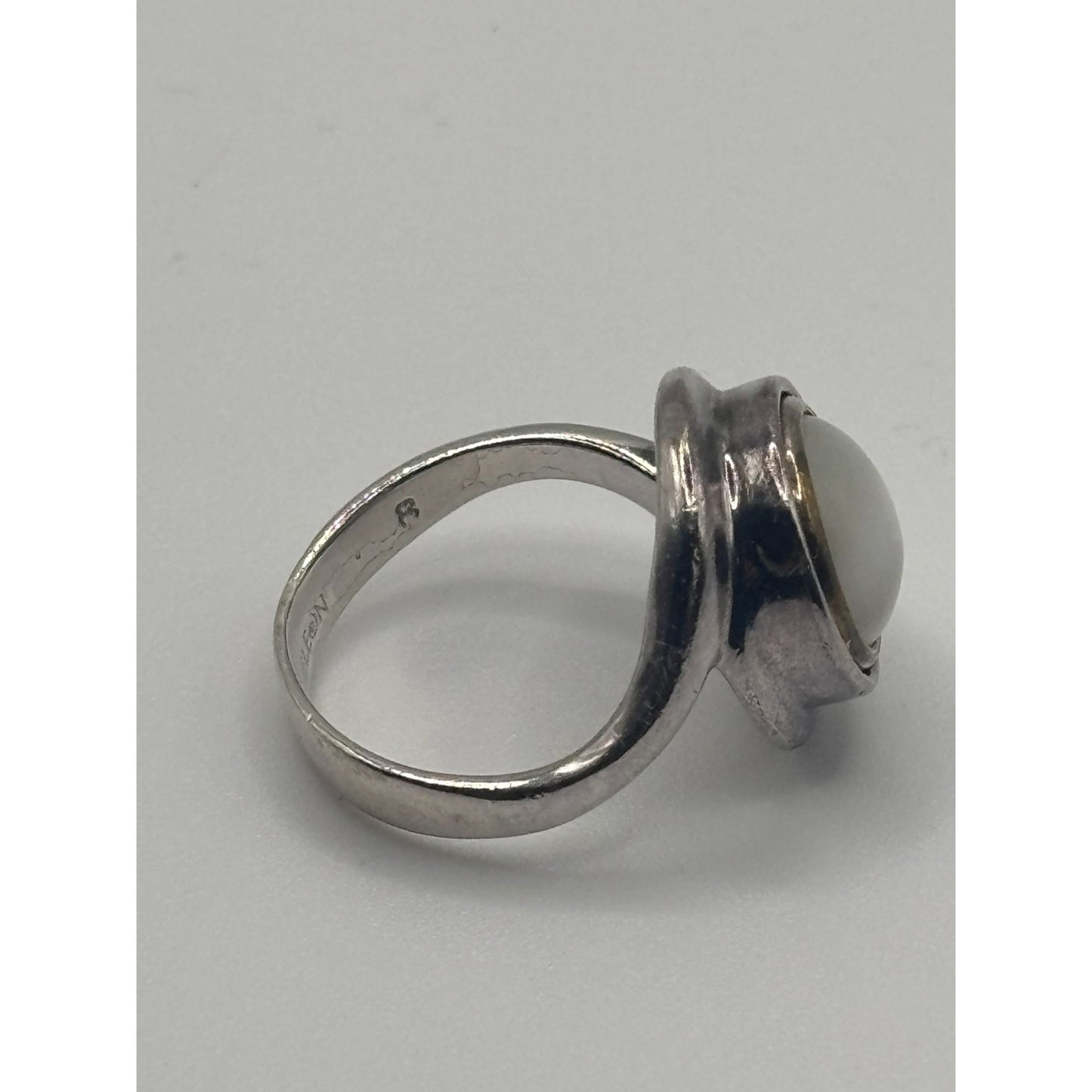 Kameleon 925 Sterling Silver Ring With White Mother Of Pearl Gemstone Size 7.5