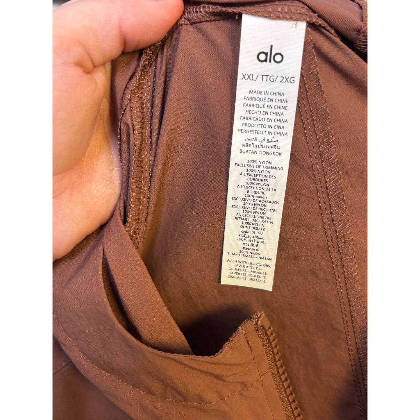 NWT Alo Clay Rain Jacket Size 2X