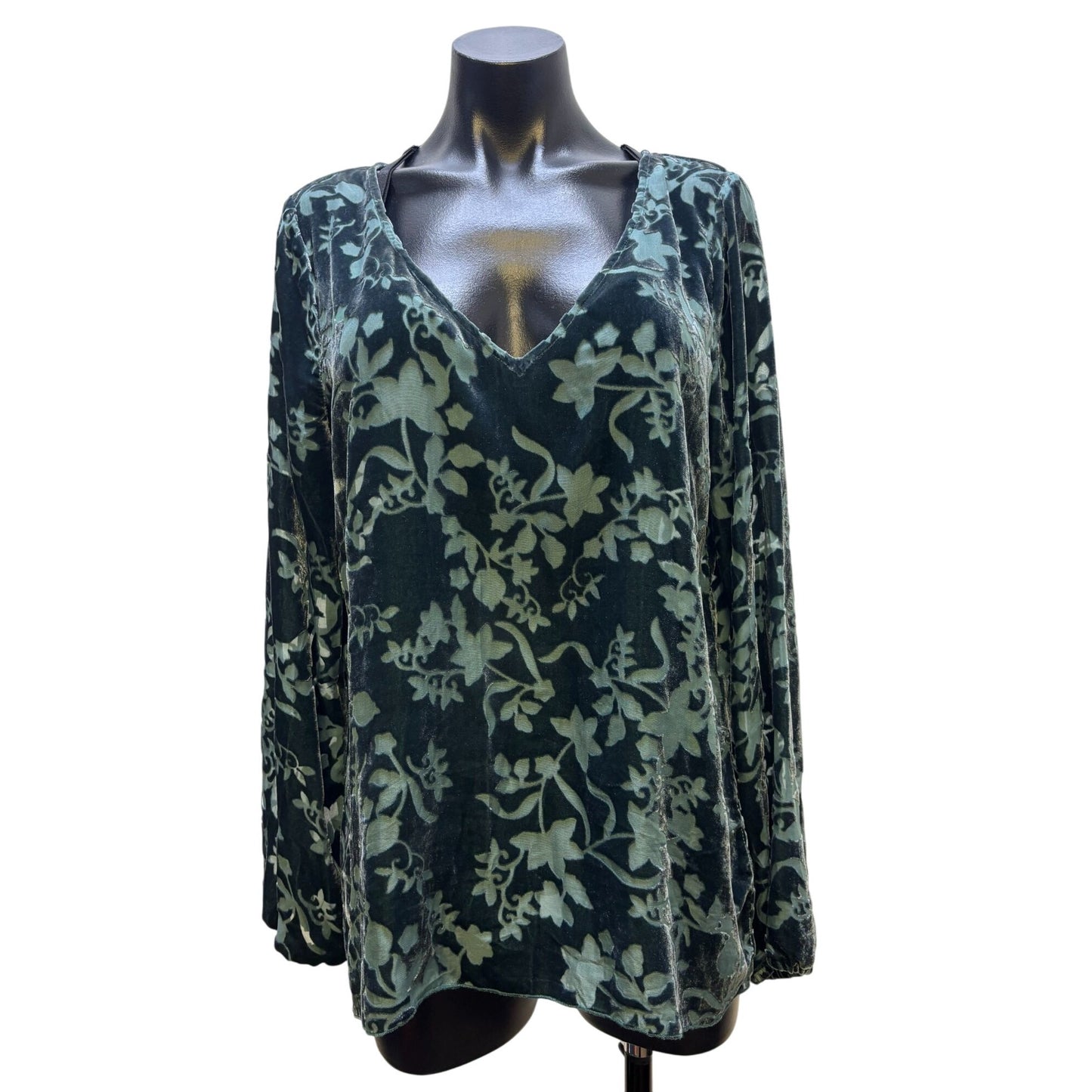 Jade Johnny Was Green Velvet Floral Blouse Size M