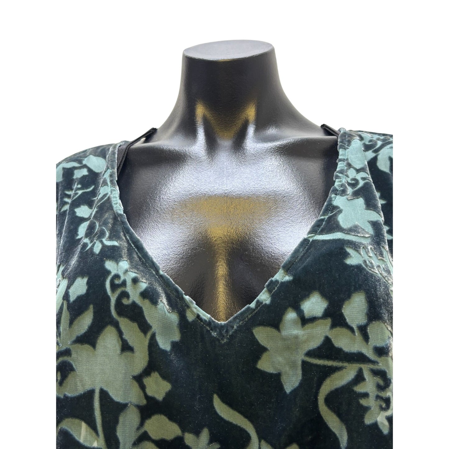 Jade Johnny Was Green Velvet Floral Blouse Size M