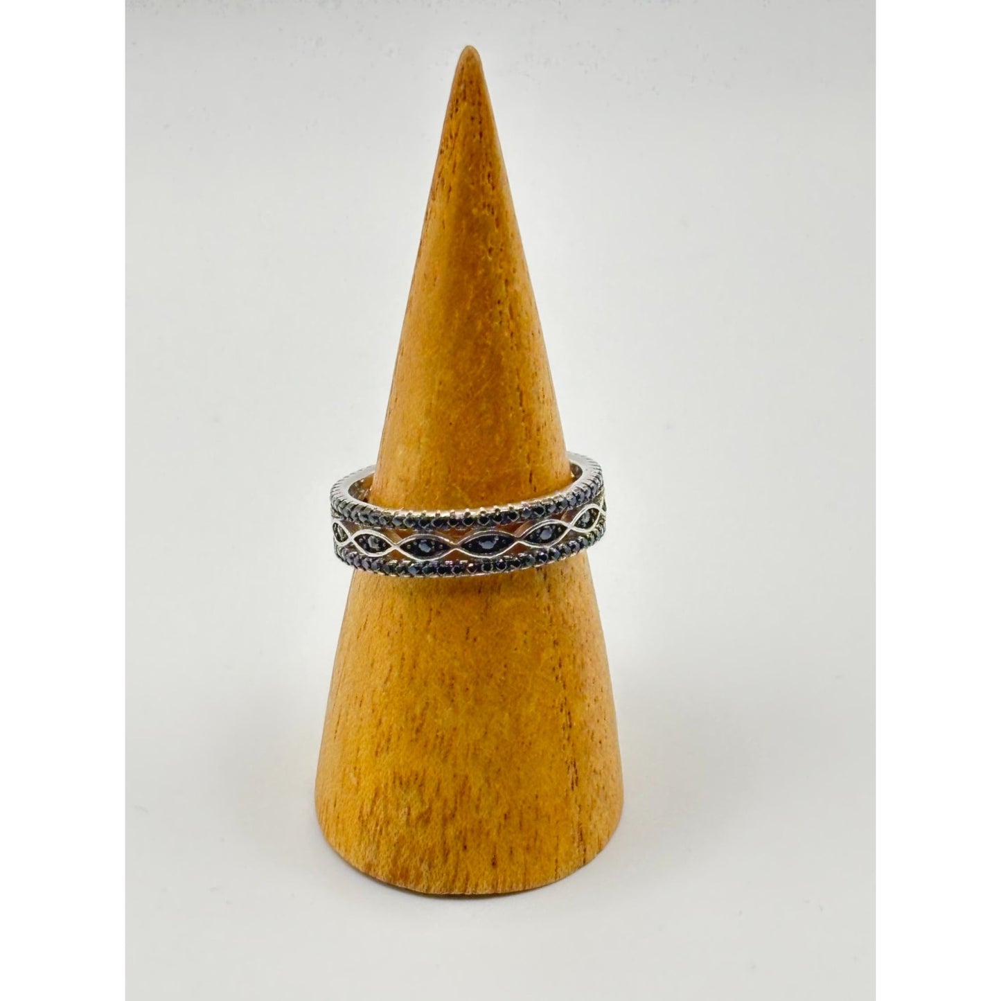 Black Spinel Eternity Ring 925 Sterling Silver Rhodium-Plated Size 10