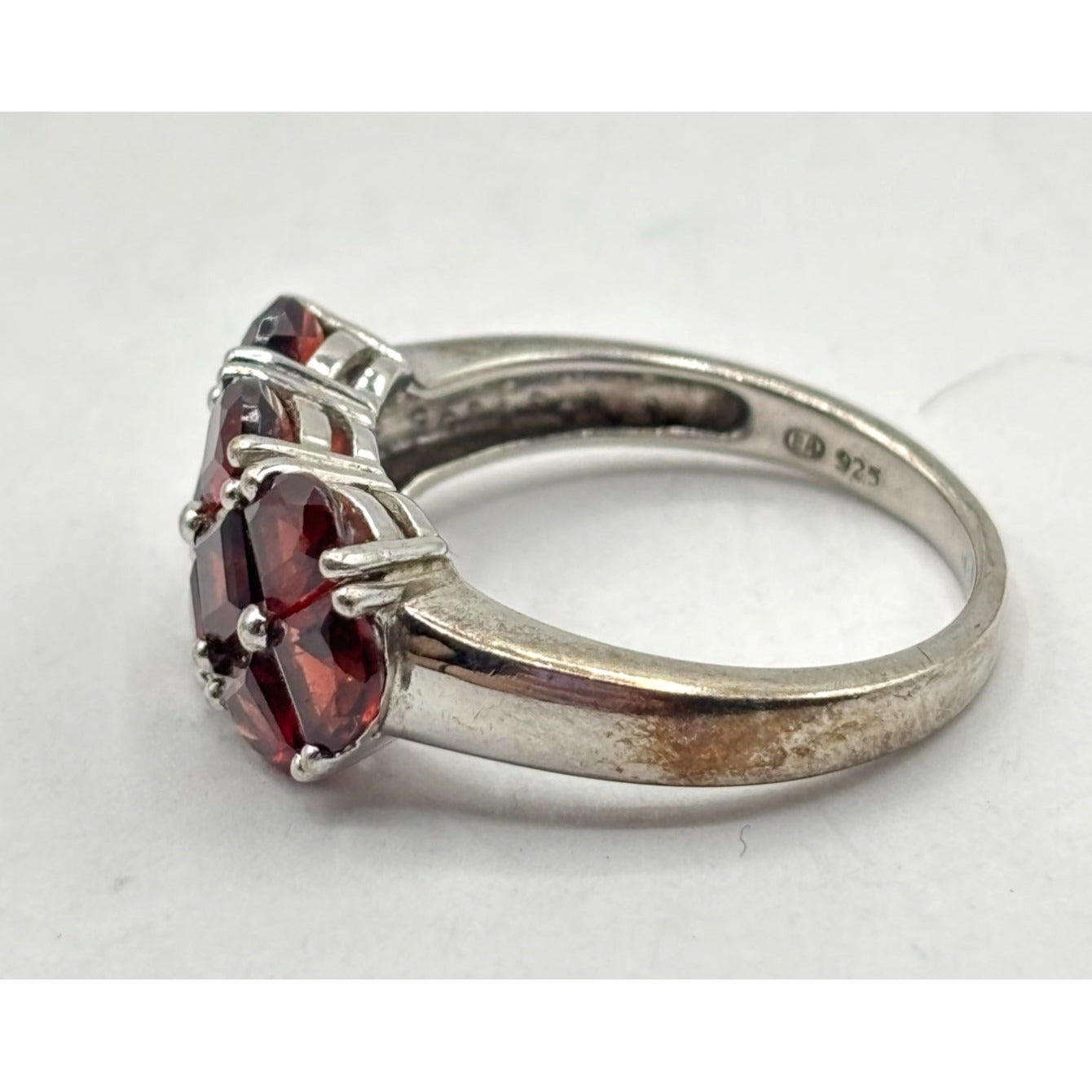 Sterling Silver 925 Ring Size 9 With Red Stones