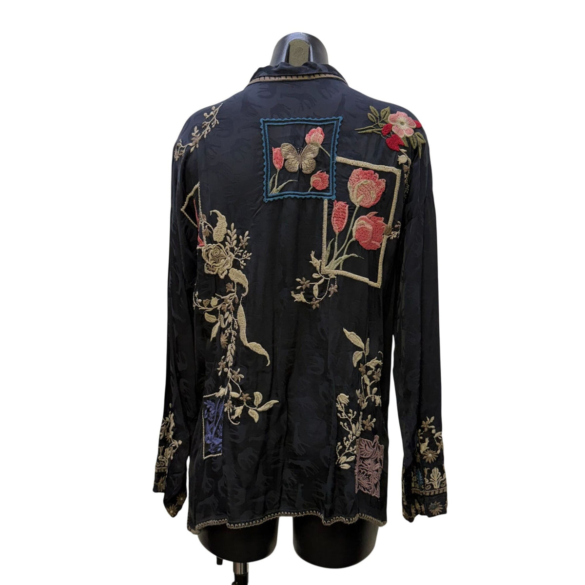 Johnny Was Embroidered Black Long-Sleeve Blouse Floral L