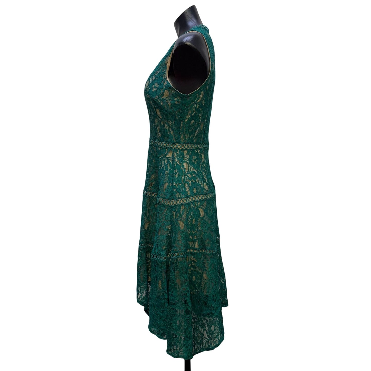 Neiman Marcus Green Lace Sleeveless Handkerchief Hem Dress Size 6