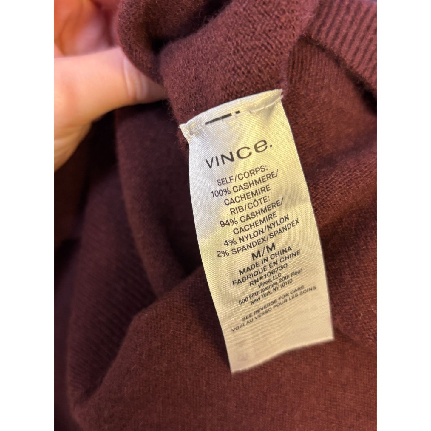 Vince NWT Cashmere V-Neck Sweater Wine Color M