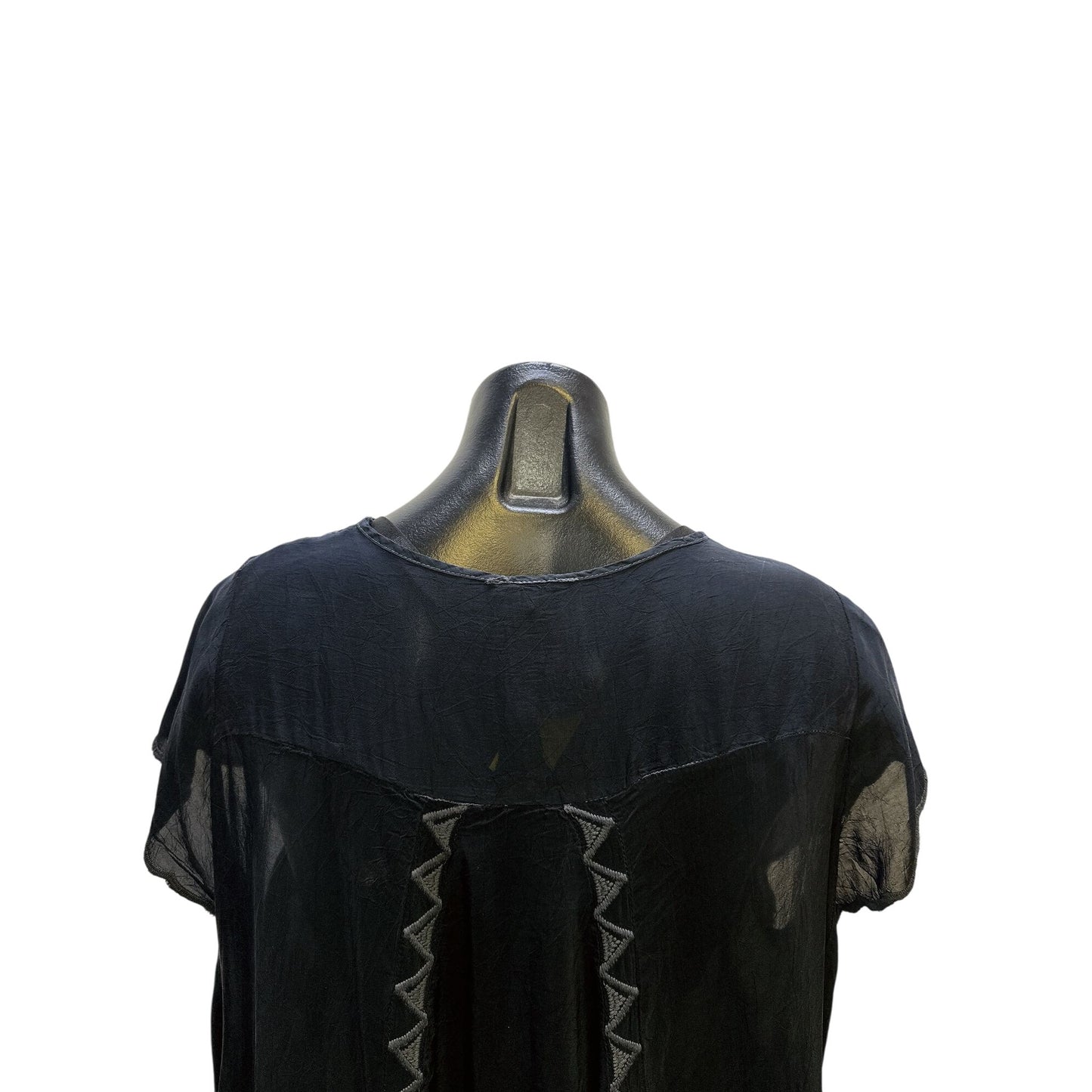 Johnny Was Boho Black & Gray Geometric Embroidered Tunic Blouse Size L