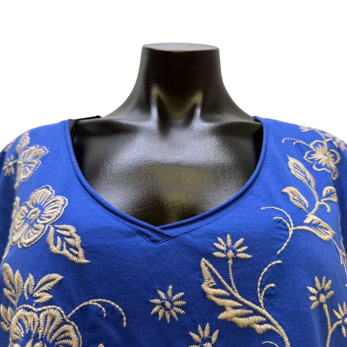 Johnny Was Blue Embroidered Floral Bird Blouse Cream L