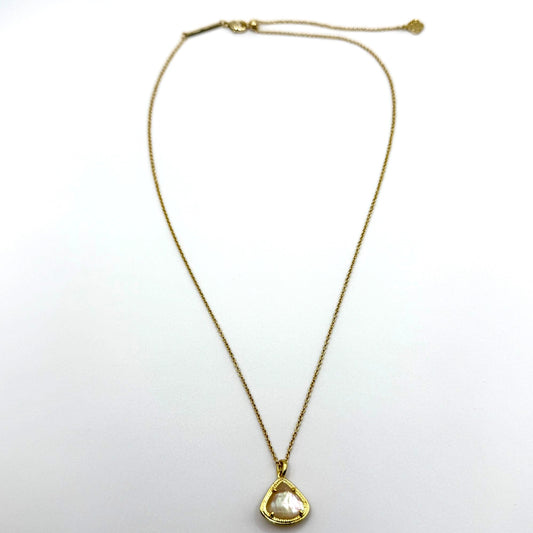 Kendra Scott Elisa Gold Necklace With Iridescent Mother-Of-Pearl Pendant