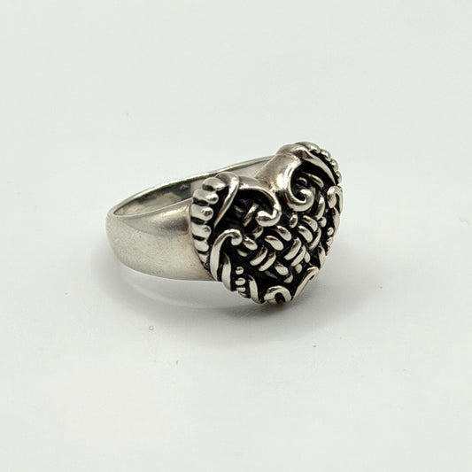 Vintage Sterling Silver Devils Heart Ring Size 8