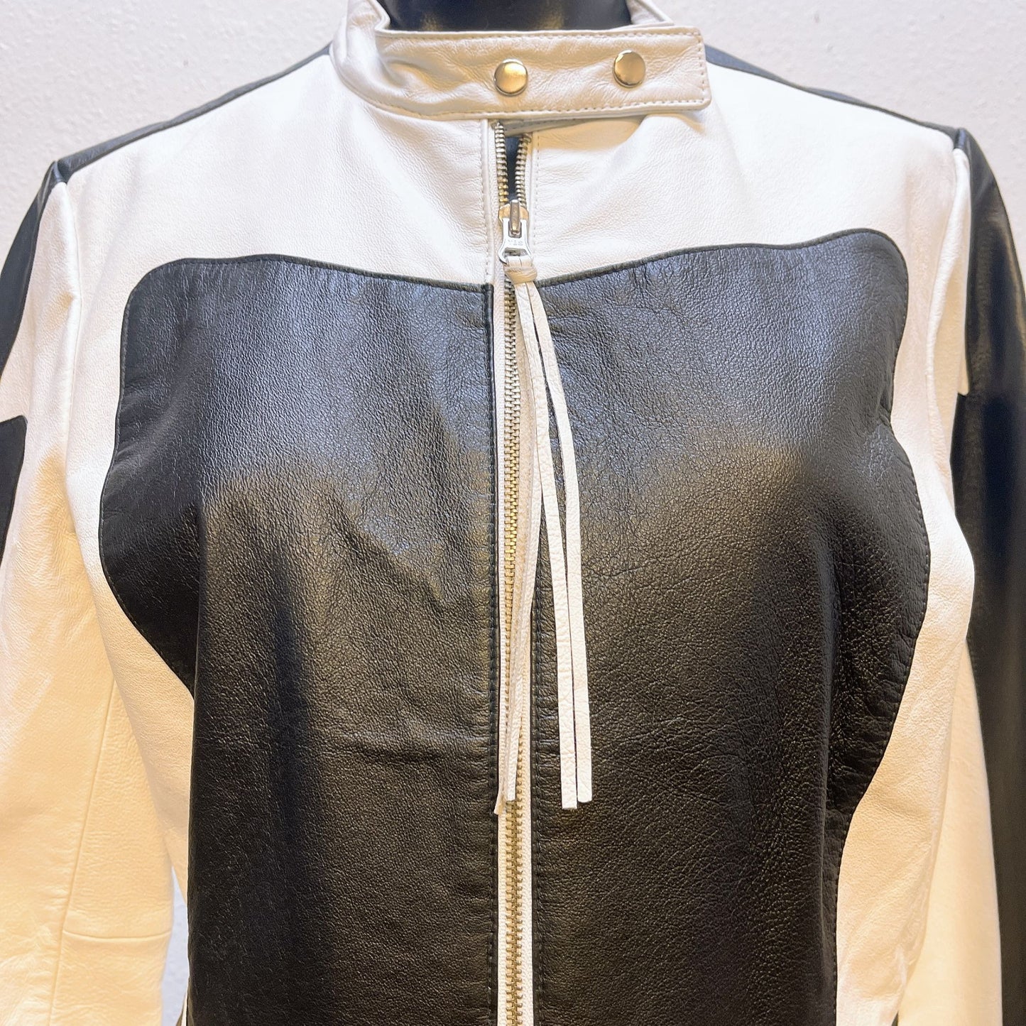 Metrostyle Womens Genuine Leather Black White Jacket Size 12