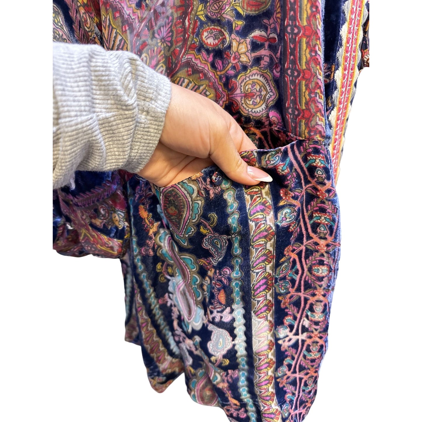 Johnny Was Velvet Multicolor Bohemian-Style Open Front Cardigan Intricate Paisley Pattern Size M