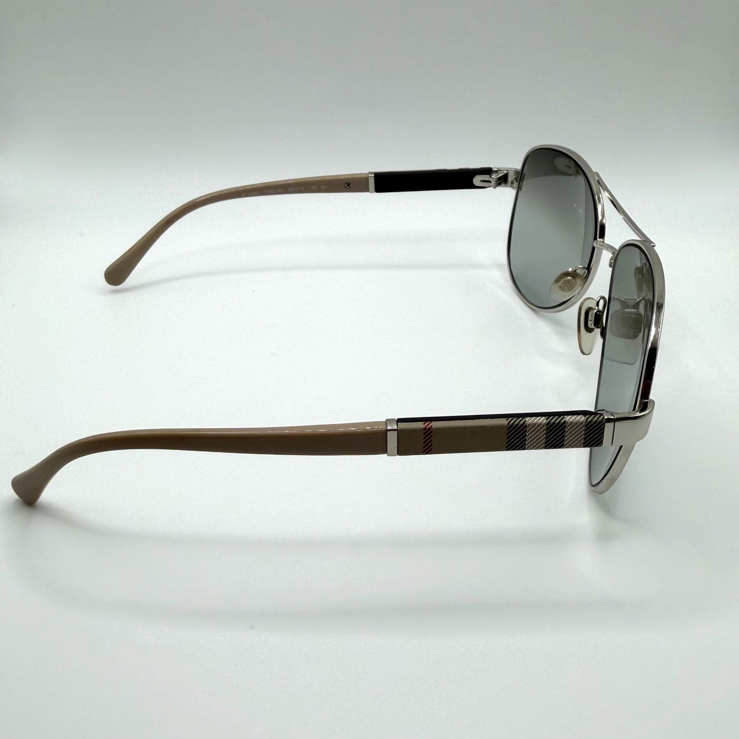 Burberry Aviator Sunglasses With Case & Box Beige Arms