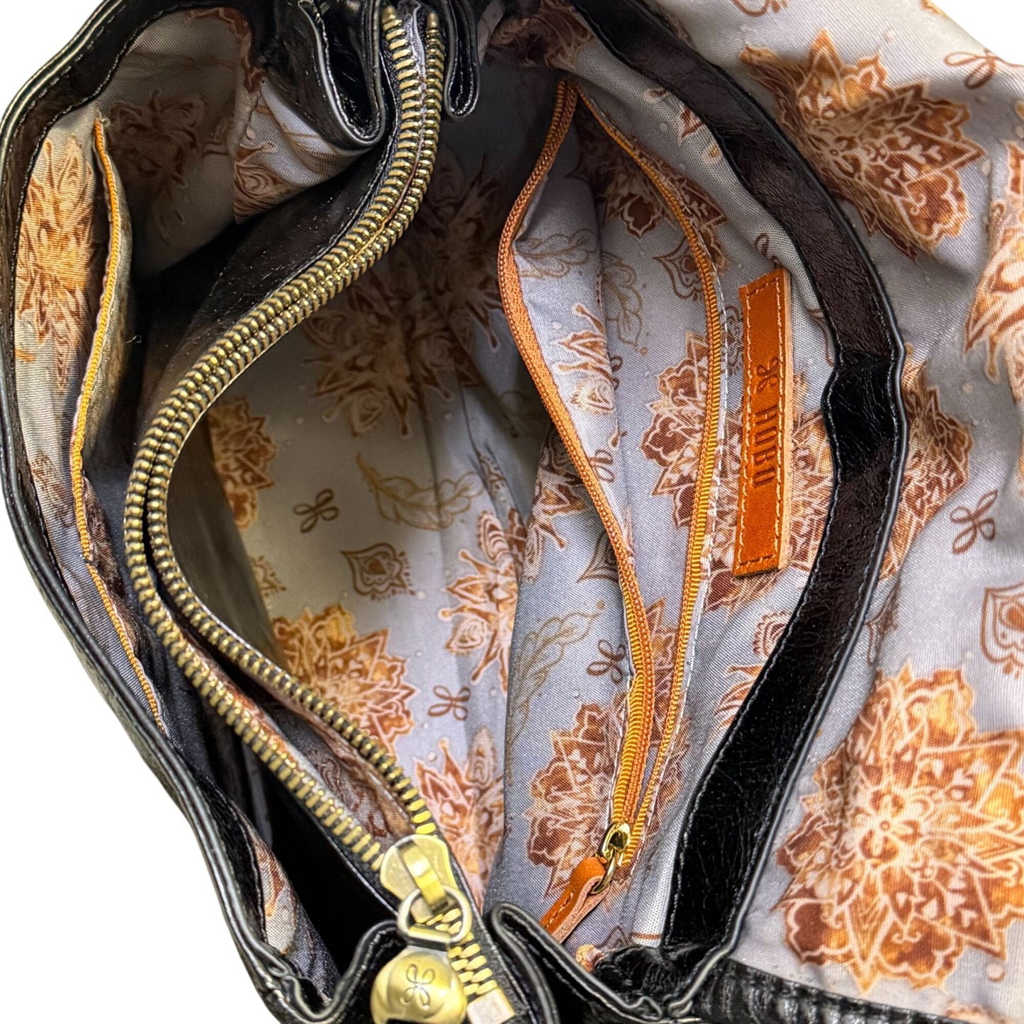 Hobo Black Leather Shoulder Bag With Stitch Accents