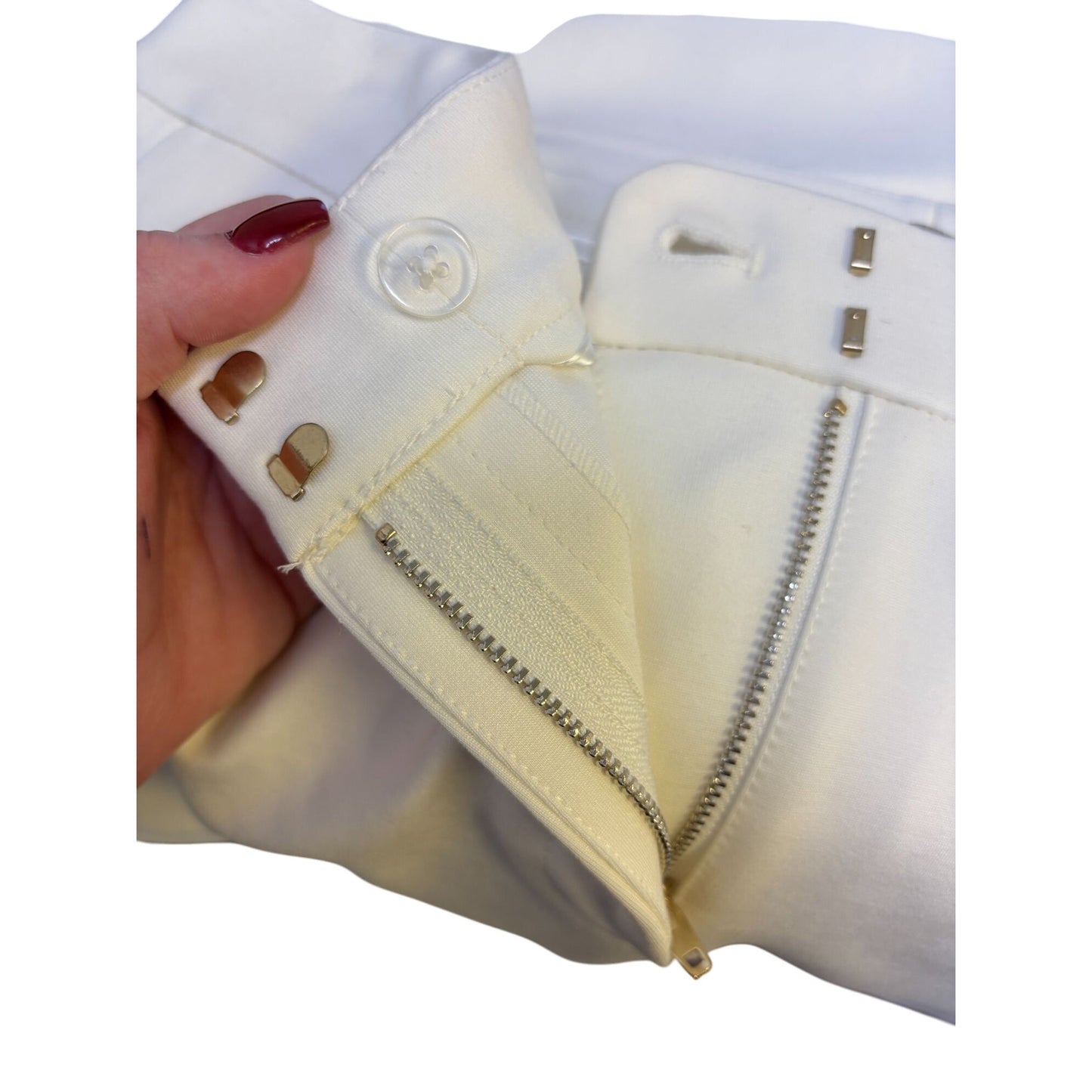 NWT Chicos Ecru Two-Piece Suit Blazer & Trousers  Size 0