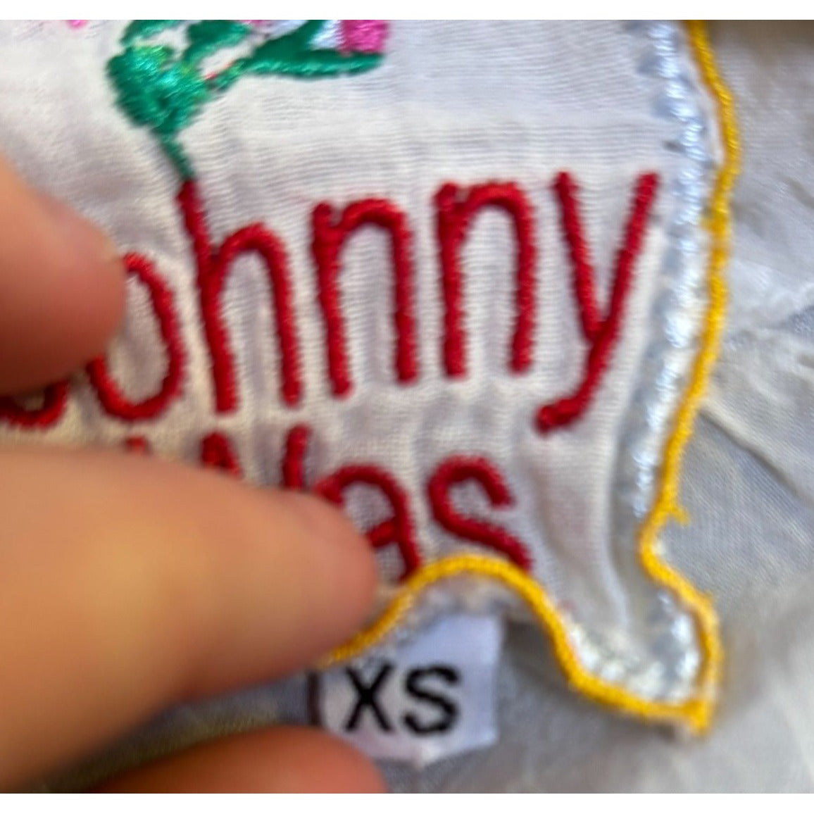 Johnny Was Ivory Embroidered Blouse With Button-Down XS