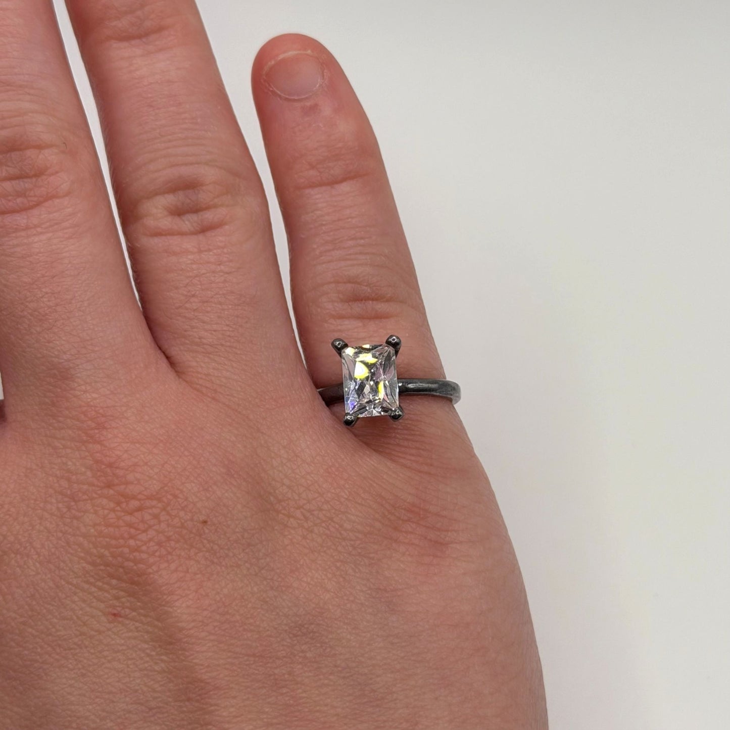 925 Sterling Silver Princess Cut Glass Solitaire Ring Size 4