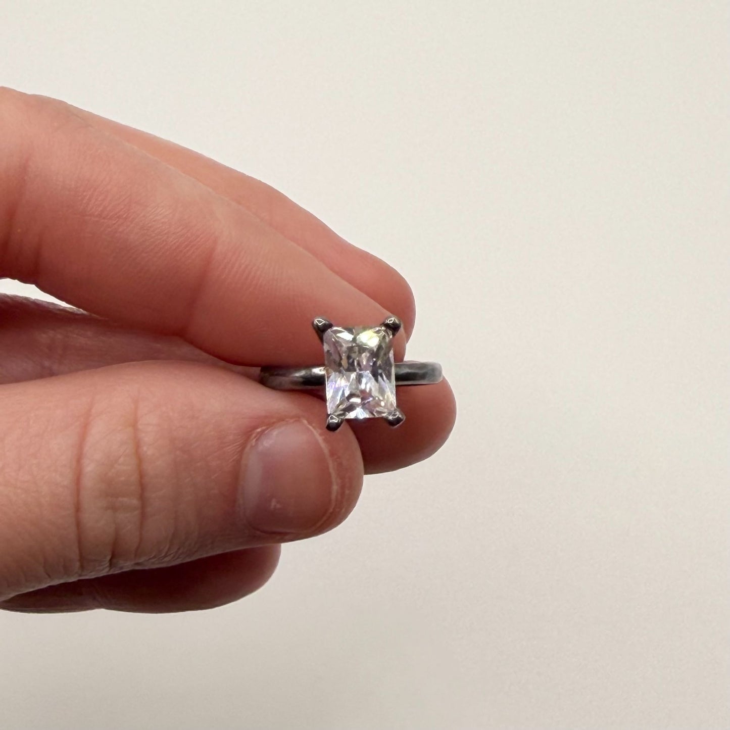 925 Sterling Silver Princess Cut Glass Solitaire Ring Size 4