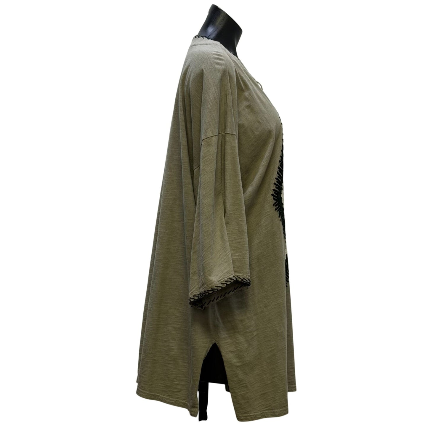 Double D Ranch Embroidered Tunic Top 1X Gray & Black Boho Style